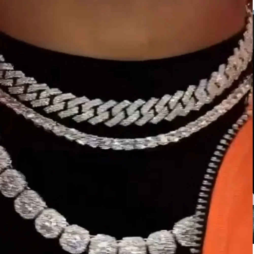 Vexuria's Iced Out Chain